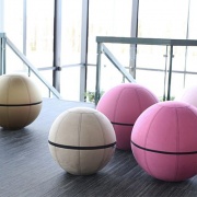 Siège ballon ergonomique contre le mal de dos au bureau - Azergo